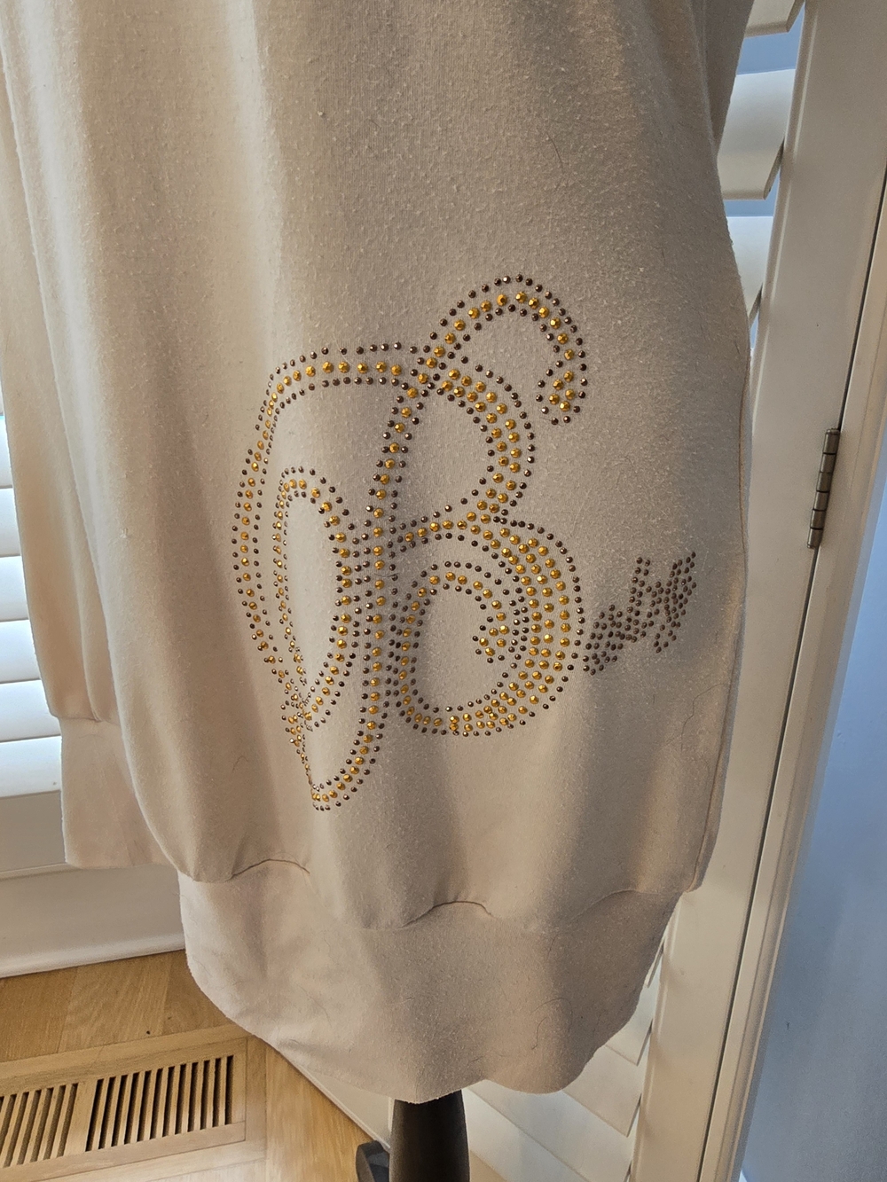 Women’s Cream Short-Sleeve Tee with Gold Stud Embellishment